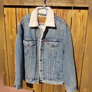 NWOT Levi's Denim jkt